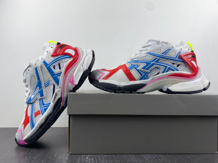 balcia runner white red blue