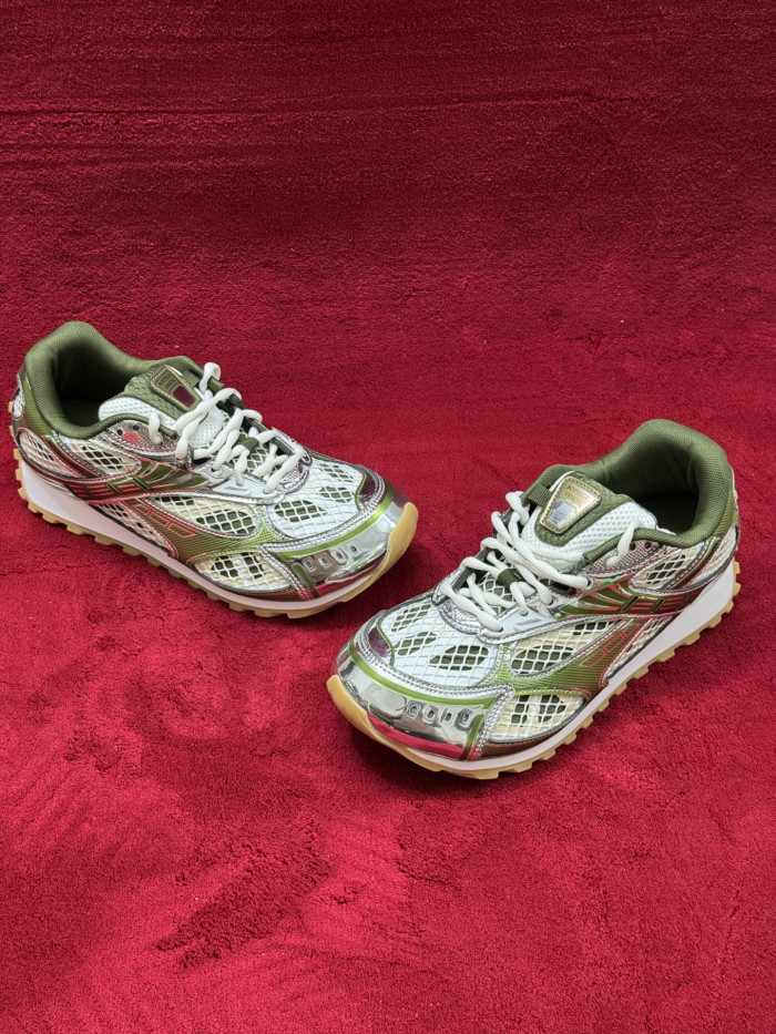 Bottega Veneta Orbit Mud White bv25482