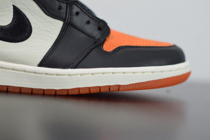 air jordan 1 retro high og satin shattered backboard av3725-010