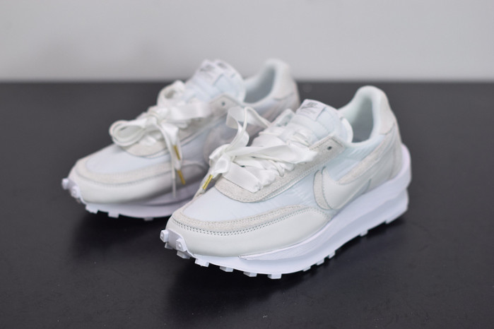 nike ld waffle sacai white nylon bv0073-101
