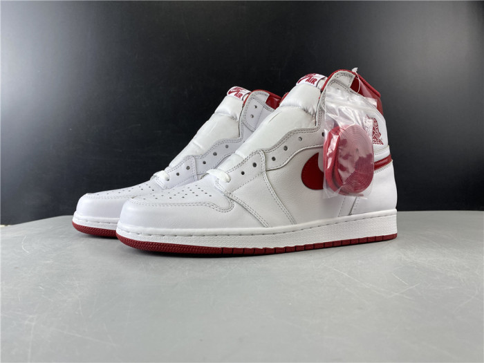 air jordan 1 retro metallic red 555088-103