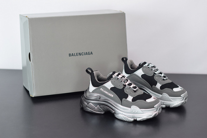 balcia triple s 483546 w06f1 0841