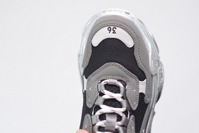 balcia triple s 483546 w06f1 0841