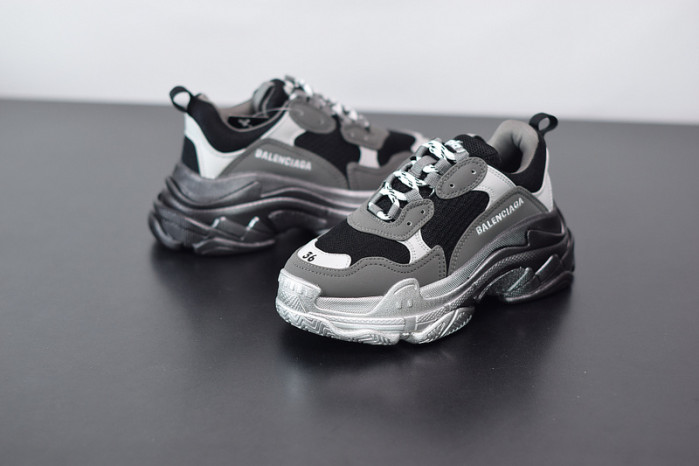 balcia triple s 483546 w06f1 0841