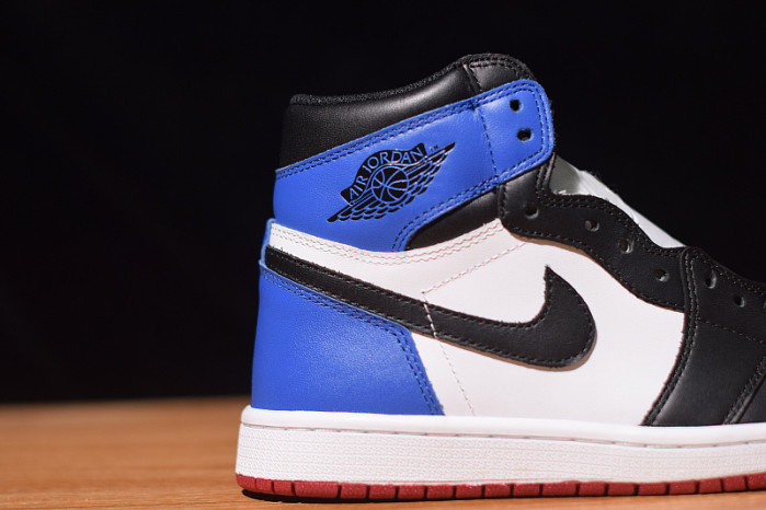 air jordan 1 retro high og “top 3” 555088-026