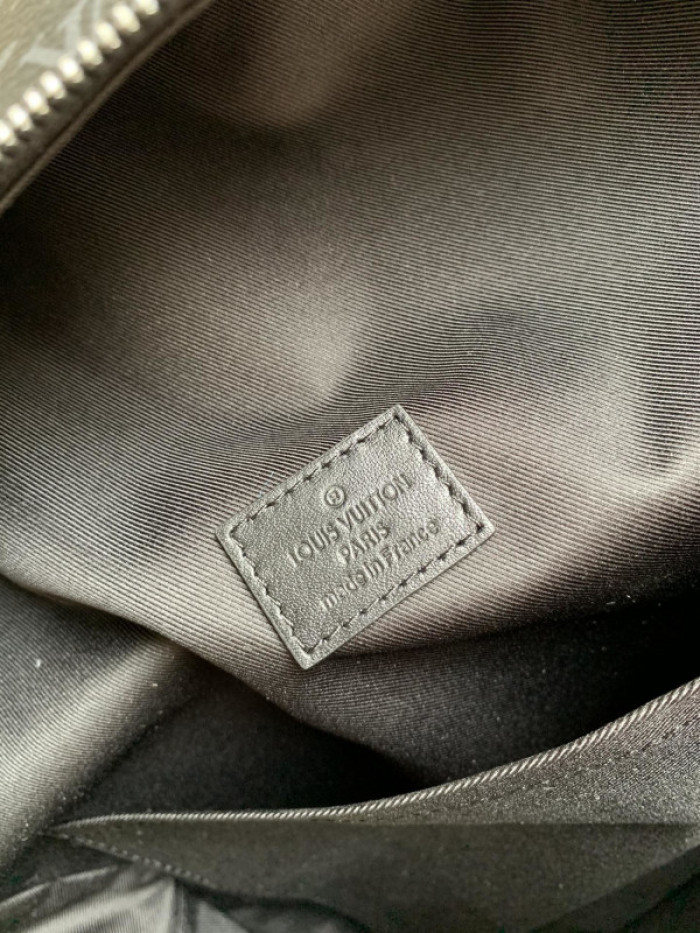 l**is V*t*n bags backpack 30*40*15.5cm