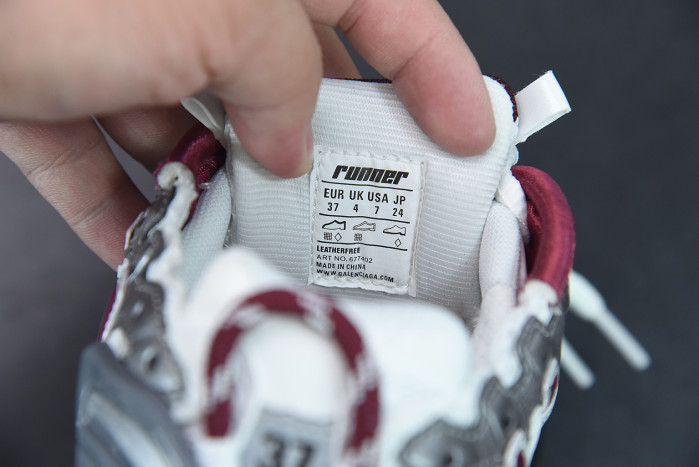 balcia runner white dark red grey