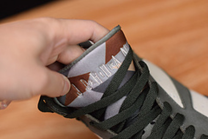 air jordan 7 retro patta icicle at3375-100