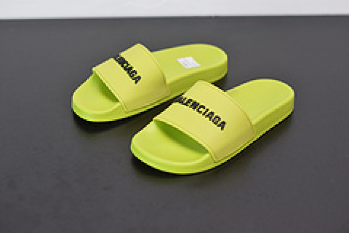 Balenciage Sneaker Green 1867