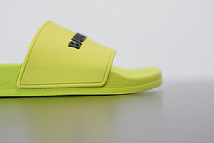 Balenciage Sneaker Green 1867