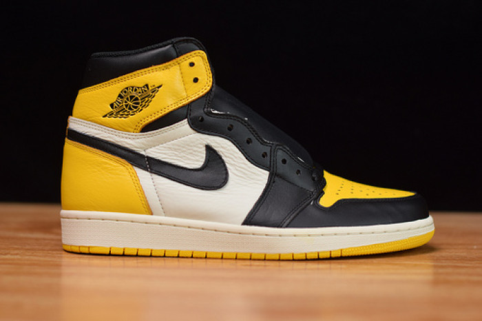 air jordan 1 retro high og ''yellow toe'' ar1020-700