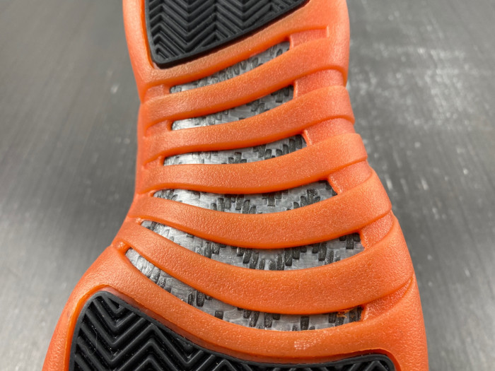 air jordan 12 retro “brilliant orange” fd9101-081