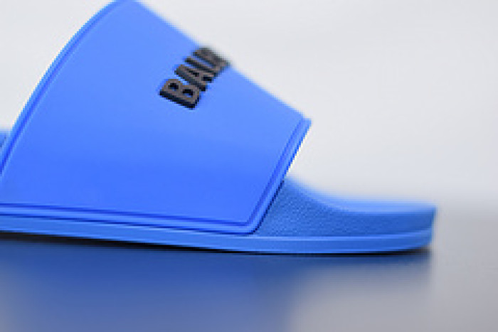 Balenciage Sneaker Blue 1866