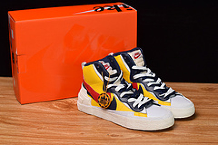 nike blazer mid sacai snow beach bv0072-700