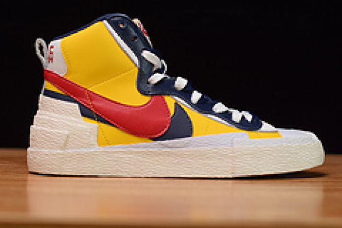 nike blazer mid sacai snow beach bv0072-700