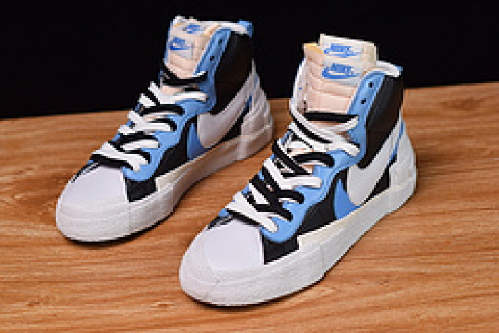 nike blazer mid sacai white black legend blue bv0072-001
