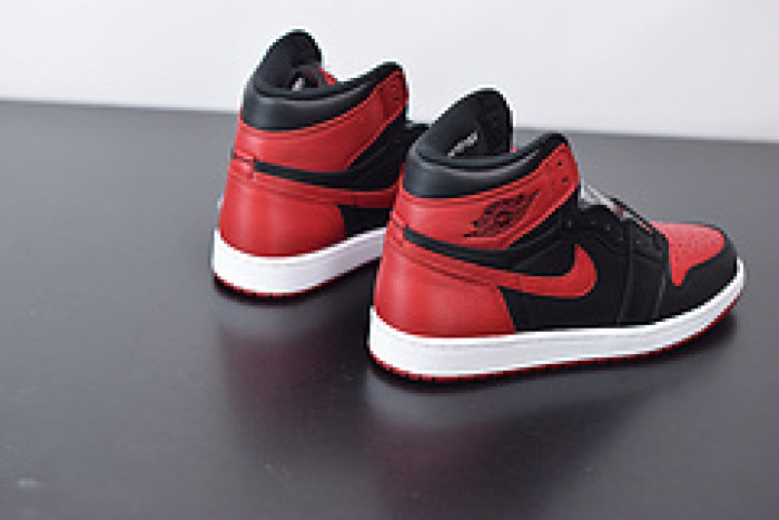 air jordan 1 retro high og banned 555088-001