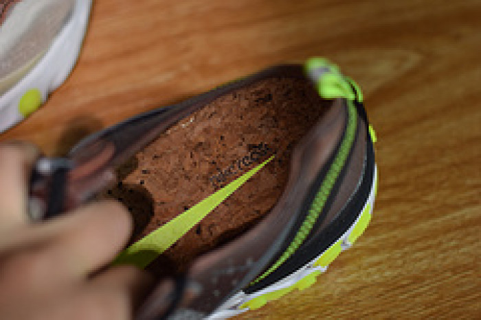 nike react element 87 desert sand aq1090-002