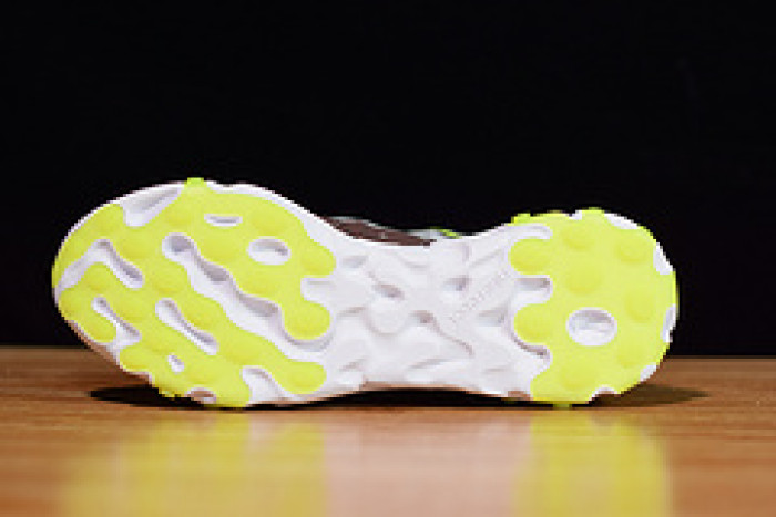 nike react element 87 desert sand aq1090-002