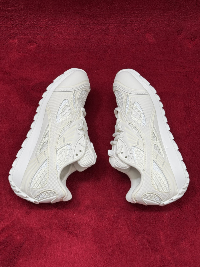 Bottega Veneta Orbit White bv25486