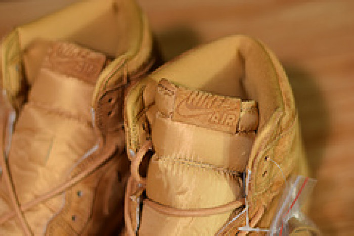 air jordan 1 retro high og wheat 555088-710