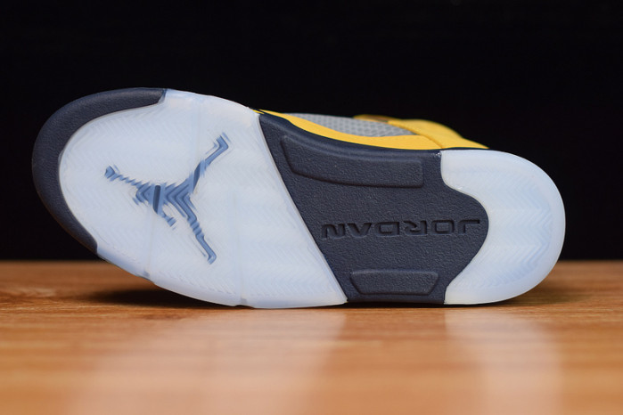 air jordan 5 retro michigan cq9541-704
