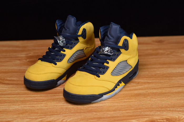 air jordan 5 retro michigan cq9541-704