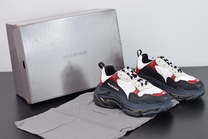 balcia triple s 541624 w09o1 2268