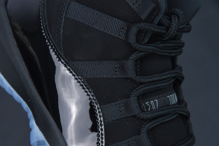 air jordan 11 retro cap and gown 378037-005