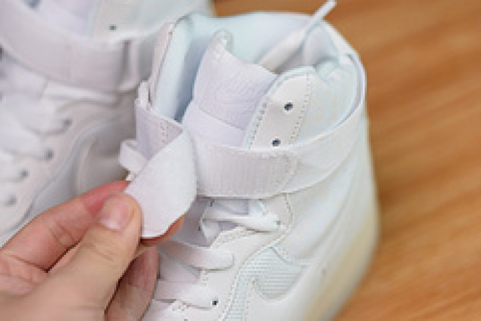 nike air force 1 high stash ao9296-100