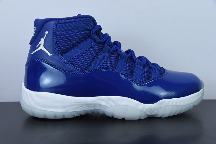 air jordan 11 midnight navy white at7802-115
