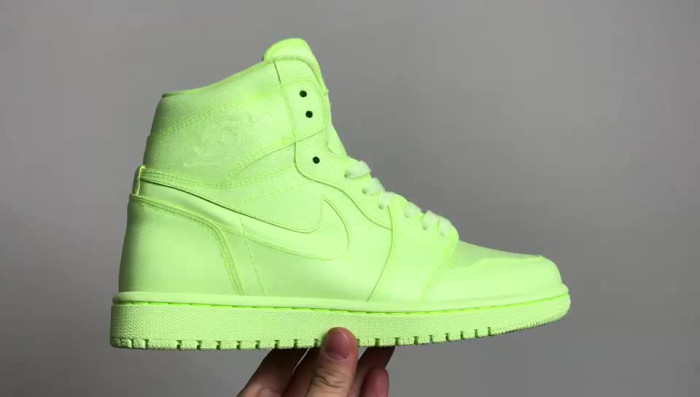 air jordan 1 retro high barely volt ah7389-700