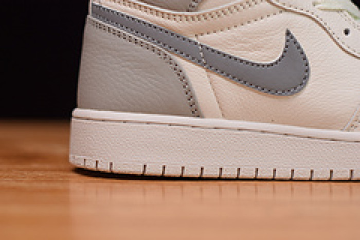 air jordan 1 mid light bone wolf grey 554725-053