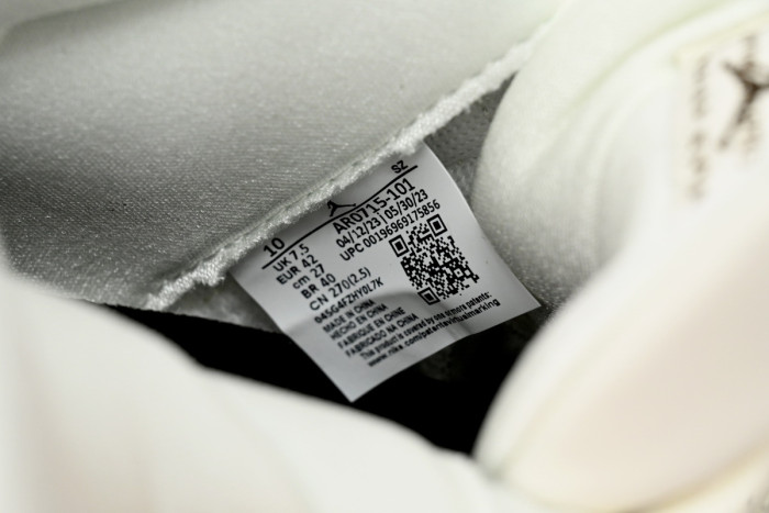 air jordan 11 wmns “neapolitan” ar0715-101