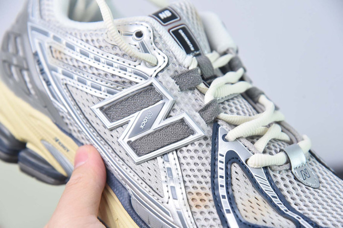 new balance 1906r m1906rti