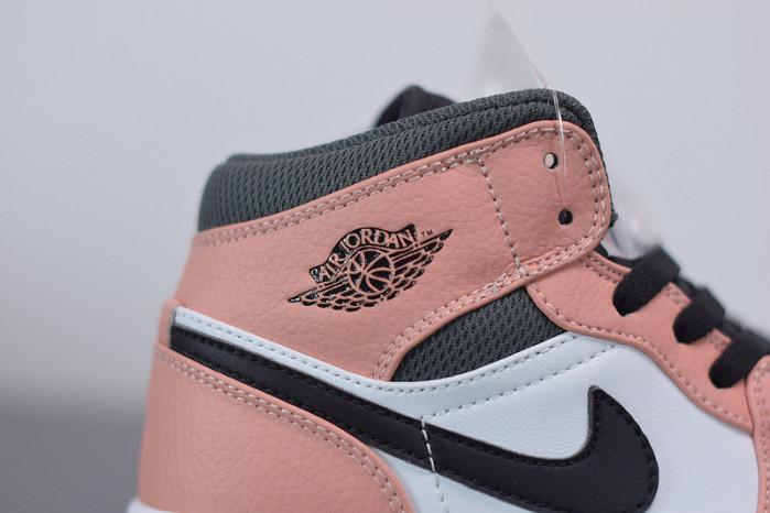 air jordan 1 mid pink quartz (gs) 555112-603