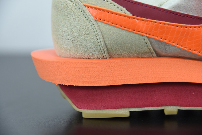 fragment design x sacai x nk ldwaffle orange dh1347-100