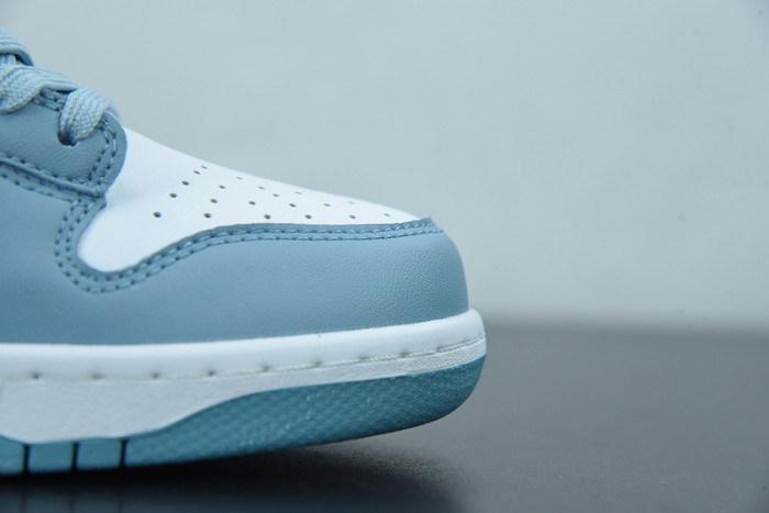 nike dunk low essential paisley pack worn blue dh4401-101