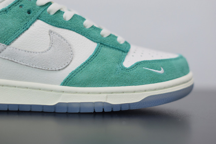 kasina x nike dunk low neptune green cz6501-101