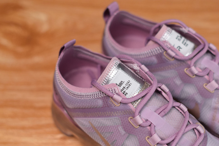 nike air vapormax 2019 plum chalk ar6632-500