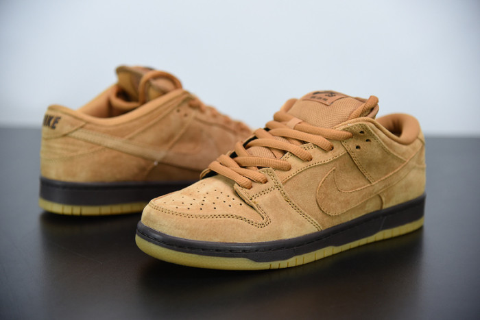 nike sb dunk low “wheat mocha” bq6817-204