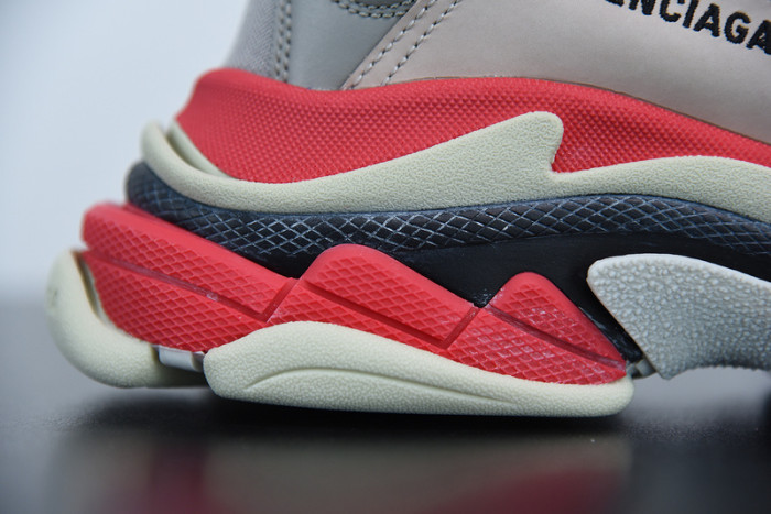 balcia triple s 536737 w09oh 6151