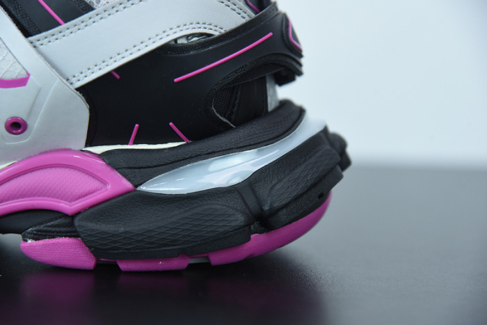 balcia track sneaker