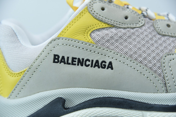 balcia triple s sneaker