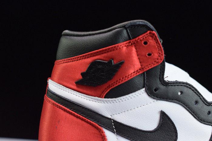 air jordan 1 retro high satin black toe cd0461-016