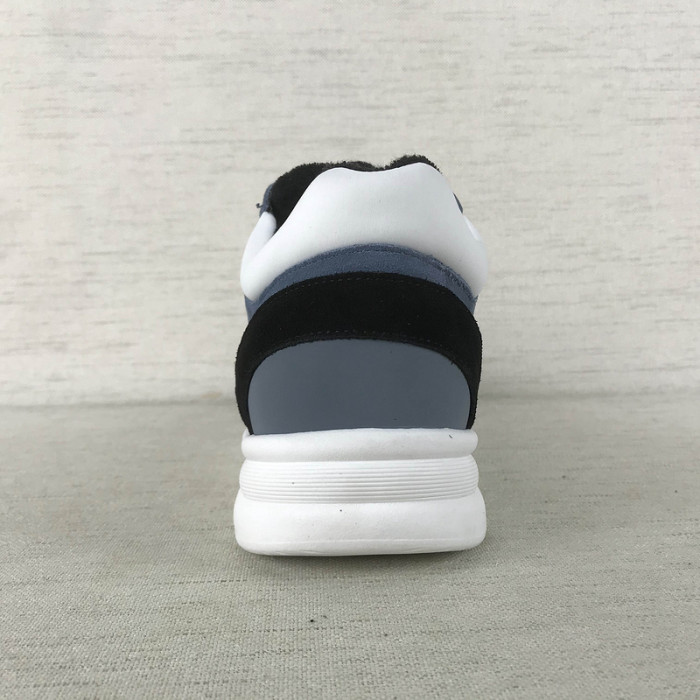 chnl sneaker
