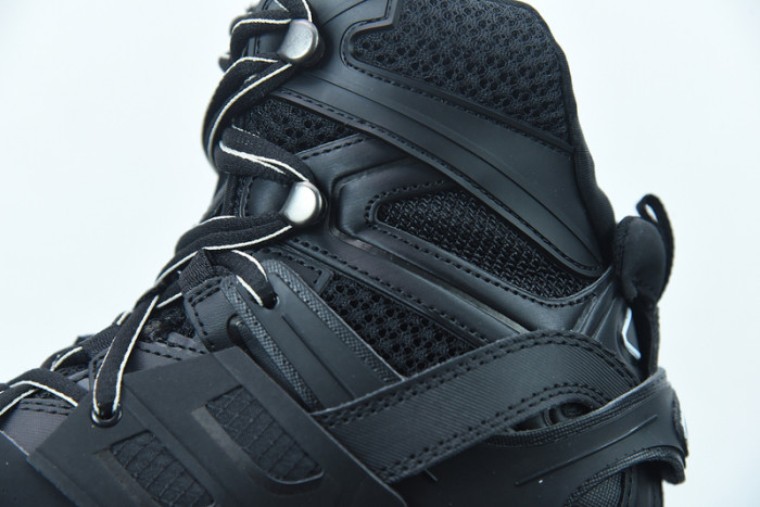 balcia track sneaker