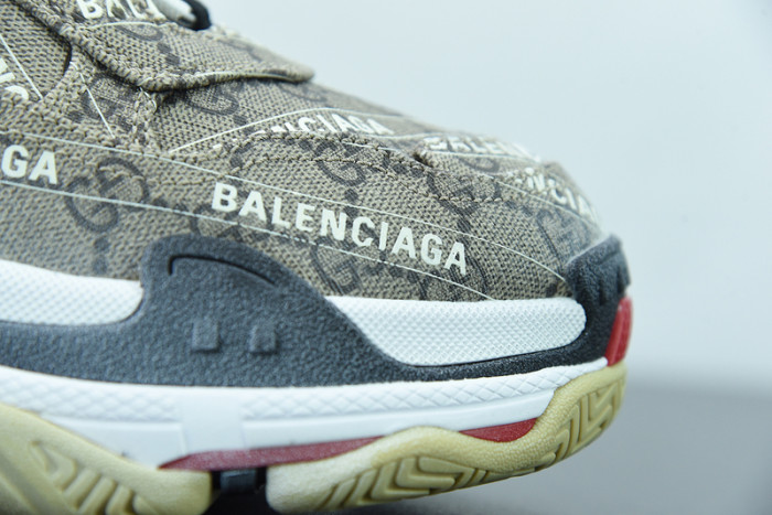 gci & balcia triple s sneaker Ba*len*cia*ga