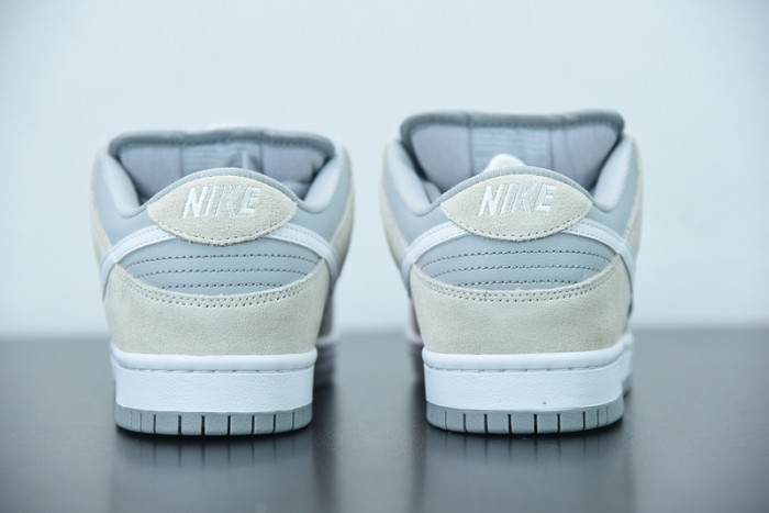 nike sb dunk low summit white wolf grey ar0778-110
