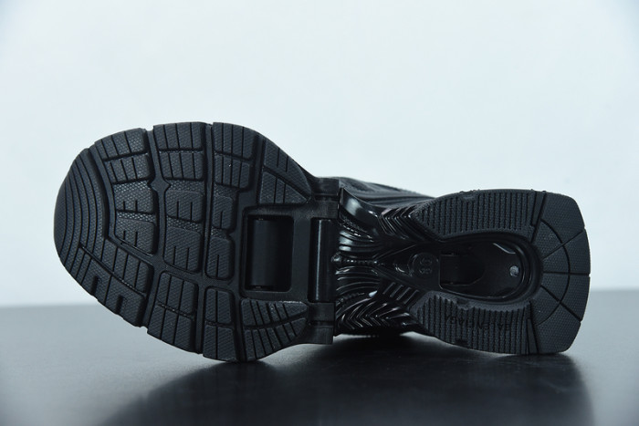 balcia x-pander sneaker